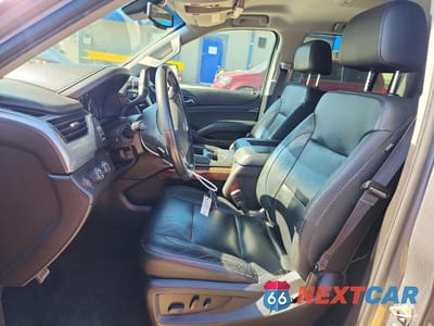 Zdjęcie 7 z 13 samochodu: 2018 CHEVROLET SUBURBAN K1500 LT VIN:1GNSKHKC2JR296149 - miniatura