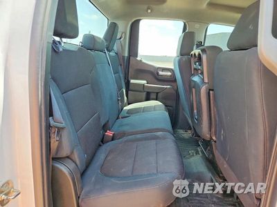 Zdjęcie 10 z 12 samochodu: 2020 CHEVROLET SILVERADO K1500 VIN:1GCRYAEF8LZ216651 - miniatura