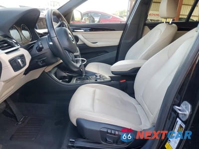 Zdjęcie 7 z 13 samochodu: 2021 BMW X1 SDRIVE28I VIN:WBXJG7C02M5T42579 - miniatura