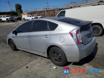 Drugie zdjęcie samochodu z przodu: 2014 TOYOTA PRIUS TWO VIN:JTDKN3DU9E0363915 - miniatura