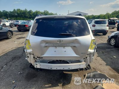 Zdjęcie 6 z 13 samochodu: 2010 TOYOTA HIGHLANDER BASE VIN:5TDBK3EH9AS031216 - miniatura