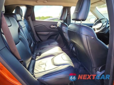 Zdjęcie 10 z 12 samochodu: 2015 JEEP CHEROKEE TRAILHAWK VIN:1C4PJMBS5FW576562 - miniatura