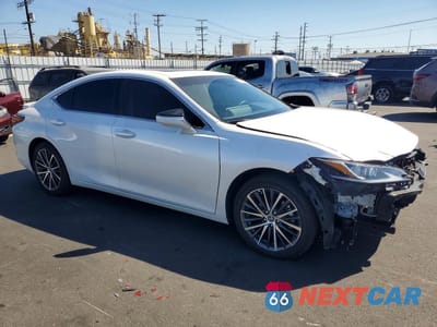 Czwarte zdjęcie samochodu z boku: 2025 LEXUS ES 300H BASE VIN:58ADA1C12SU063898 - miniatura