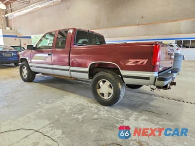 Drugie zdjęcie samochodu z przodu: 1997 GMC SIERRA K1500 VIN:2GTEK19R6V1569406 - miniatura