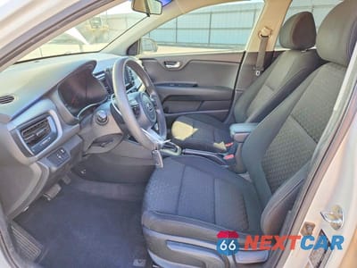 Zdjęcie 7 z 12 samochodu: 2019 KIA RIO S VIN:3KPA24AB8KE216632 - miniatura