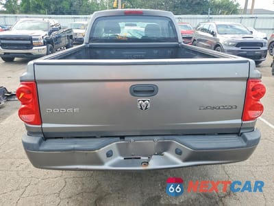 Zdjęcie 6 z 12 samochodu: 2011 DODGE DAKOTA ST VIN:1D7RW2BK0BS712991 - miniatura