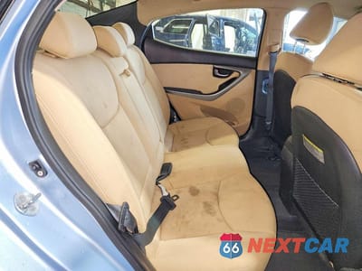 Zdjęcie 10 z 12 samochodu: 2012 HYUNDAI ELANTRA VIN:KMHDH4AE4CU306347 - miniatura