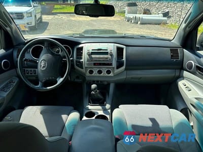Zdjęcie 9 z 10 samochodu: 2010 TOYOTA TACOMA DOUBLE CAB VIN:5TELU4EN4AZ695193 - miniatura
