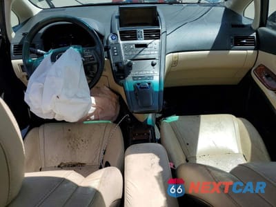 Zdjęcie 8 z 12 samochodu: 2012 LEXUS HS 250H VIN:JTHBB1BA9C2049218 - miniatura