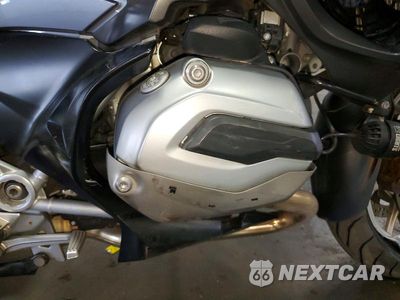 Zdjęcie 9 z 10 samochodu: 2014 BMW R1200 RT VIN:WB10A1305EZ190859 - miniatura