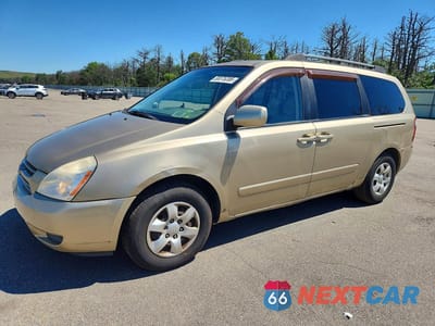 2008 KIA SEDONA LX KNDMB233186230619 - główne zdjęcie licytacji z USA - miniatura