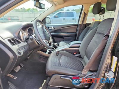 Zdjęcie 7 z 13 samochodu: 2016 DODGE JOURNEY SE VIN:3C4PDCAB9GT139500 - miniatura