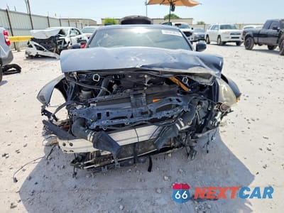 Piąte zdjęcie samochodu w środku: 2018 NISSAN 370Z SPORT TECH VIN:JN1AZ4EH5JM571528 - miniatura