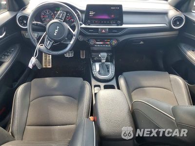 Zdjęcie 8 z 12 samochodu: 2024 KIA FORTE GT LINE VIN:3KPF54AD8RE791872 - miniatura