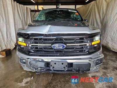 Piąte zdjęcie samochodu w środku: 2025 FORD F150 XLT VIN:1FTFW3L80SKE89051 - miniatura