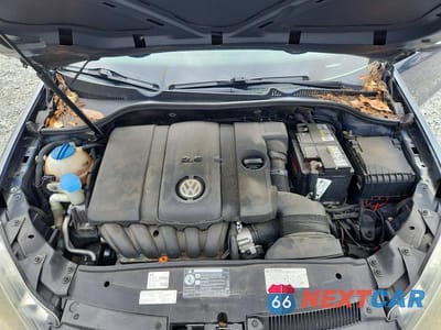 Zdjęcie 11 z 12 samochodu: 2012 VOLKSWAGEN GOLF VIN:WVWBB7AJ4CW196559 - miniatura