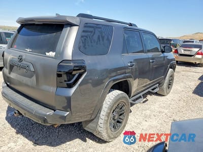 Trzecie zdjęcie samochodu z tyłu: 2017 TOYOTA 4RUNNER TRD OFF-ROAD VIN:JTEBU5JR6H5448146 - miniatura