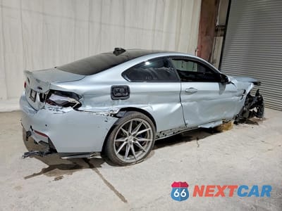 Trzecie zdjęcie samochodu z tyłu: 2015 BMW M4 VIN:WBS3R9C52FK329304 - miniatura