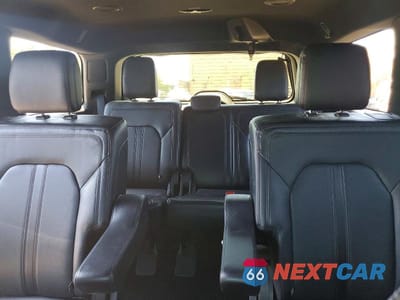 Zdjęcie 10 z 13 samochodu: 2019 FORD EXPEDITION LIMITED VIN:1FMJU2AT0KEA78857 - miniatura