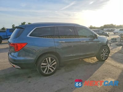 Trzecie zdjęcie samochodu z tyłu: 2017 HONDA PILOT TOURING VIN:5FNYF5H96HB019120 - miniatura