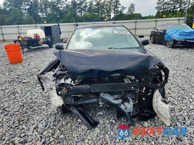 Piąte zdjęcie samochodu w środku: 2004 TOYOTA COROLLA LE VIN:1NXBR32E34Z306886 - miniatura