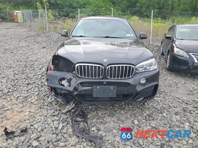 Piąte zdjęcie samochodu w środku: 2019 BMW X6 XDRIVE50I VIN:5UXKU6C57KLP60627 - miniatura