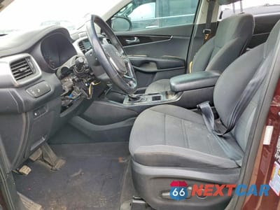 Zdjęcie 7 z 13 samochodu: 2019 KIA SORENTO S V6 VIN:5XYPGDA54KG587084 - miniatura