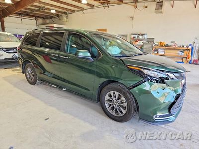 Czwarte zdjęcie samochodu z boku: 2023 TOYOTA SIENNA XLE VIN:5TDYRKEC6PS146126 - miniatura