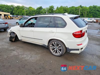 Drugie zdjęcie samochodu z przodu: 2013 BMW X5 XDRIVE35I VIN:5UXZV4C50D0B03353 - miniatura