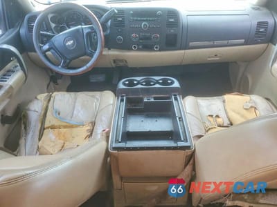 Zdjęcie 8 z 12 samochodu: 2008 CHEVROLET SILVERADO K1500 VIN:2GCEK133981250896 - miniatura