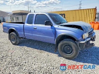 Czwarte zdjęcie samochodu z boku: 2000 TOYOTA TACOMA XTRACAB PRERUNNER VIN:5TESN92N7YZ709818 - miniatura