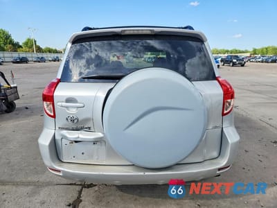 Zdjęcie 6 z 13 samochodu: 2007 TOYOTA RAV4 BASE VIN:JTMBD33V575074663 - miniatura