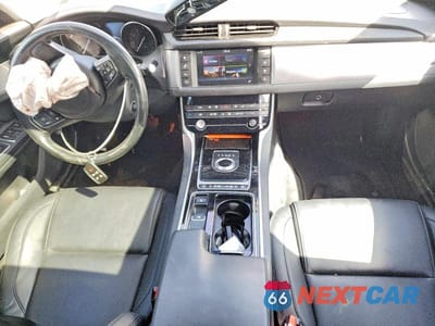 Zdjęcie 8 z 12 samochodu: 2017 JAGUAR XF PREMIUM VIN:SAJBJ4BV1HCY46655 - miniatura