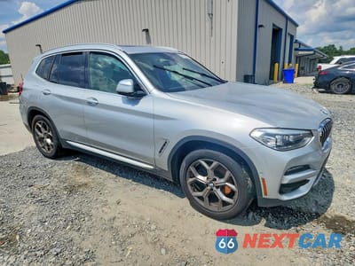 Czwarte zdjęcie samochodu z boku: 2021 BMW X3 SDRIVE30I VIN:5UXTY3C04M9H67324 - miniatura