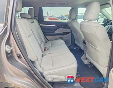 Zdjęcie 11 z 13 samochodu: 2014 TOYOTA HIGHLANDER LE PLUS VIN:5TDZKRFH8ES014915 - miniatura