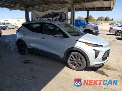 Czwarte zdjęcie samochodu z boku: 2023 CHEVROLET BOLT EUV LT VIN:1G1FY6S07P4199112 - miniatura
