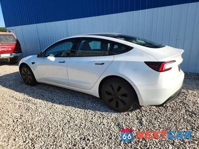 Drugie zdjęcie samochodu z przodu: 2025 TESLA MODEL 3 VIN:5YJ3E1EA5SF009979 - miniatura