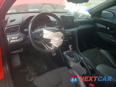 Zdjęcie 8 z 13 samochodu: 2021 HYUNDAI VELOSTER 2.0L PREMIUM VIN:KMHTG6AF4MU032734 - miniatura
