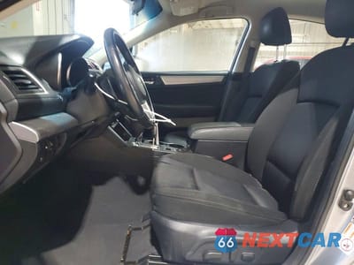 Zdjęcie 7 z 12 samochodu: 2016 SUBARU LEGACY 2.5I PREMIUM VIN:4S3BNAC63G3063585 - miniatura