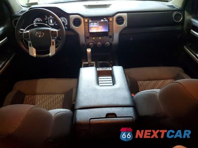 Zdjęcie 8 z 12 samochodu: 2021 TOYOTA TUNDRA SR5 VIN:5TFUY5F10MX981614 - miniatura