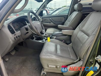 Zdjęcie 7 z 12 samochodu: 2004 TOYOTA SEQUOIA LIMITED VIN:5TDBT48A24S220392 - miniatura