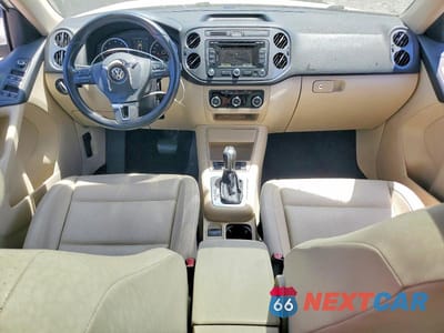 Zdjęcie 8 z 13 samochodu: 2012 VOLKSWAGEN TIGUAN S VIN:WVGAV7AX8CW530532 - miniatura