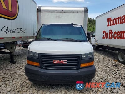 Piąte zdjęcie samochodu w środku: 2022 GMC SAVANA BOX TRUCK VIN:7GZ37TC76NN011178 - miniatura