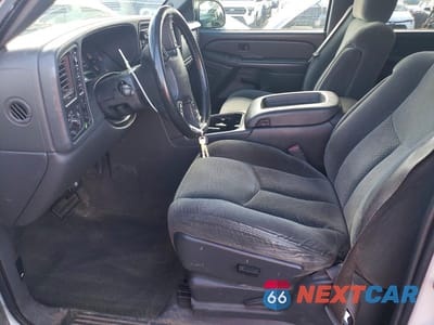 Zdjęcie 7 z 12 samochodu: 2004 CHEVROLET SILVERADO K1500 VIN:2GCEK13T441416400 - miniatura