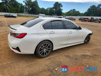 Trzecie zdjęcie samochodu z tyłu: 2020 BMW 330XI VIN:3MW5R7J03L8B25312 - miniatura