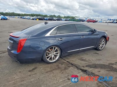 Trzecie zdjęcie samochodu z tyłu: 2013 CADILLAC XTS PREMIUM COLLECTION VIN:2G61S5S34D9188023 - miniatura