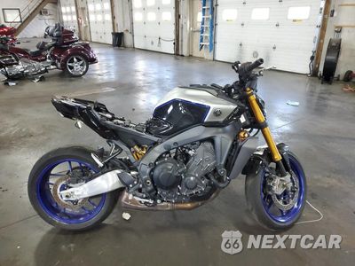 2025 YAMAHA MT09 SP JYARN95E6SA002555 - główne zdjęcie licytacji z USA - miniatura