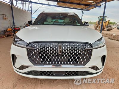 Piąte zdjęcie samochodu w środku: 2025 LINCOLN AVIATOR BLACK LABEL VIN:5LM5J9XC7SGL28932 - miniatura