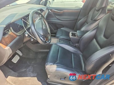 Zdjęcie 7 z 12 samochodu: 2019 TESLA MODEL X VIN:5YJXCBE41KF182065 - miniatura