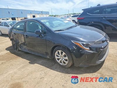 Czwarte zdjęcie samochodu z boku: 2024 TOYOTA COROLLA LE VIN:5YFB4MDE1RP139552 - miniatura